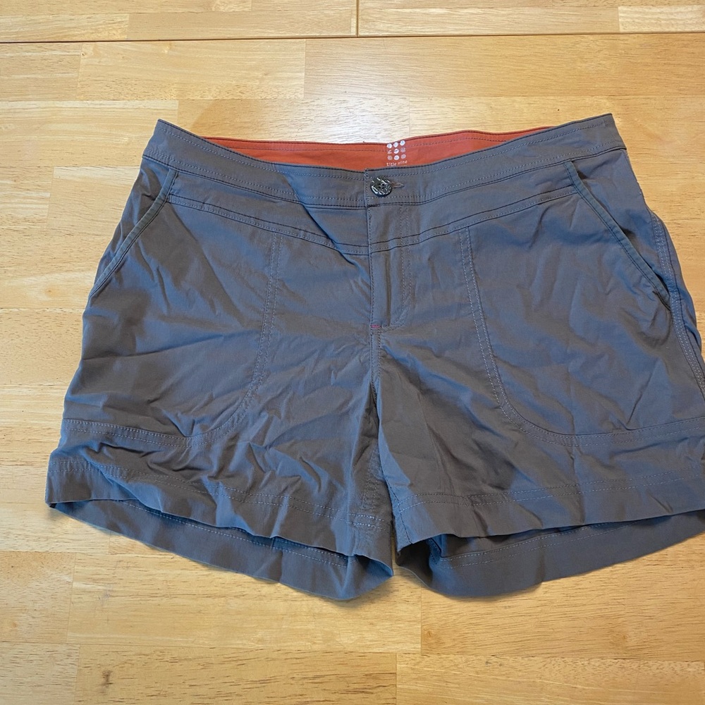 Title Nine Slate Women's Cargo Shorts